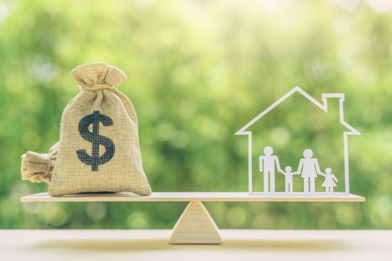 10 Common Mortgage Mistakes One Can Avoid While Purchasing Home